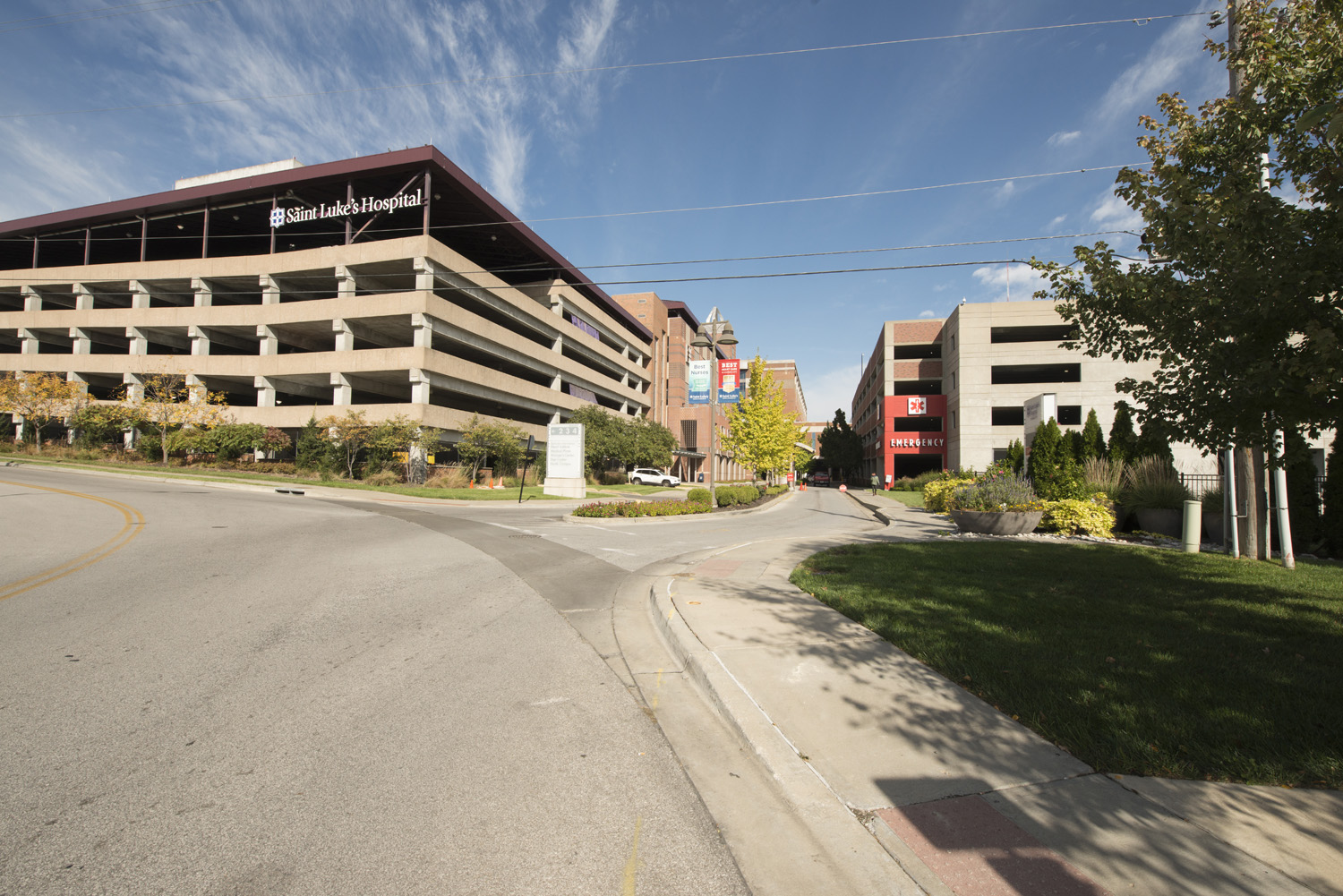 Saint Luke's Hospital of Kansas City Entrance A exterior