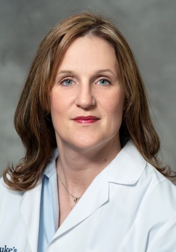 Dr. Mackenzie Peterson
