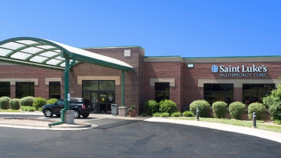 Exterior view of Saint Luke's Multispecialty Clinic in Platte City