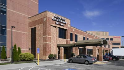 Saint Luke's South Hospital Outpatient Rehab entrance