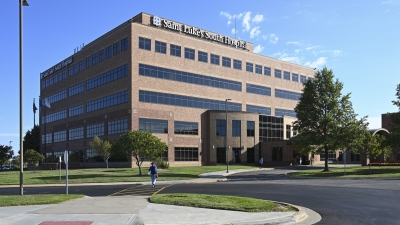 The Medical Office Building at Saint Luke's South Hospital
